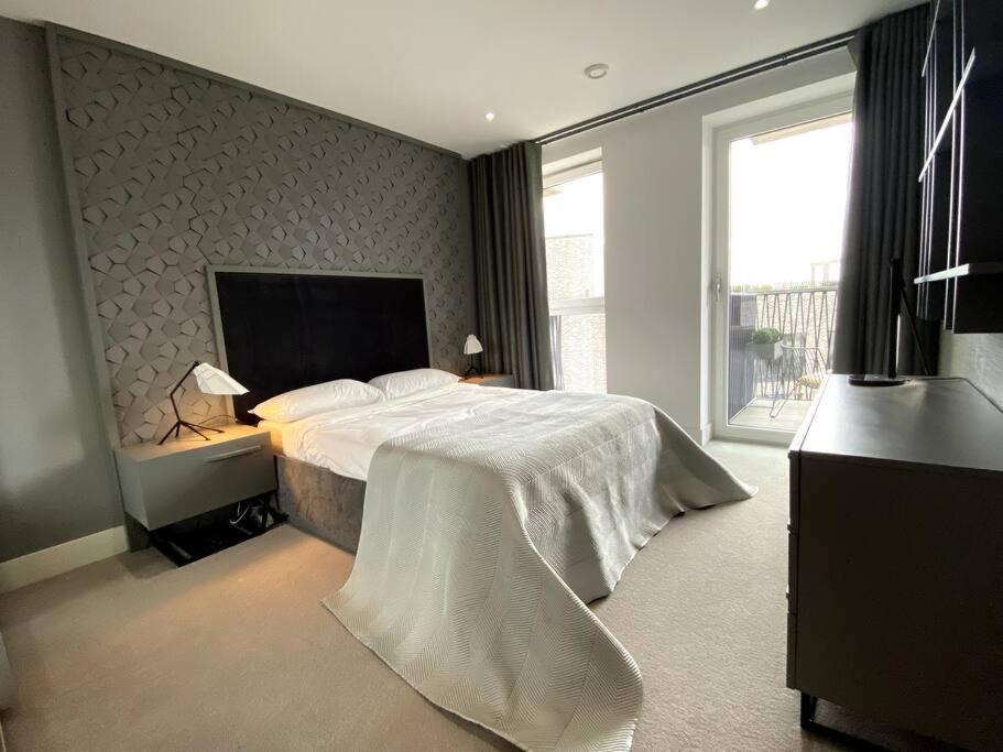 Club White London Bridge One Bedroom Apartment Екстер'єр фото